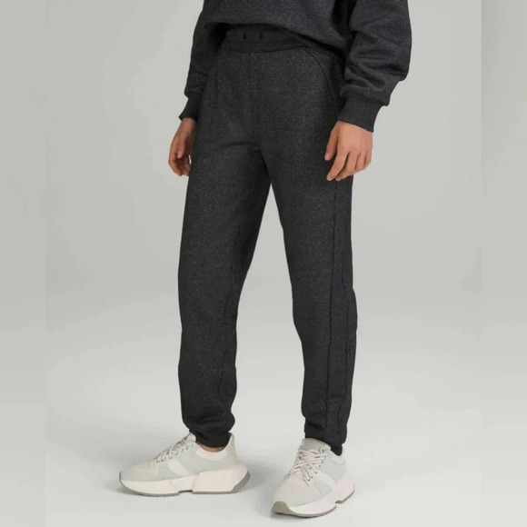 Lululemon  Scuba High-Rise Jogger *Sparkle - Picture 1 of 11